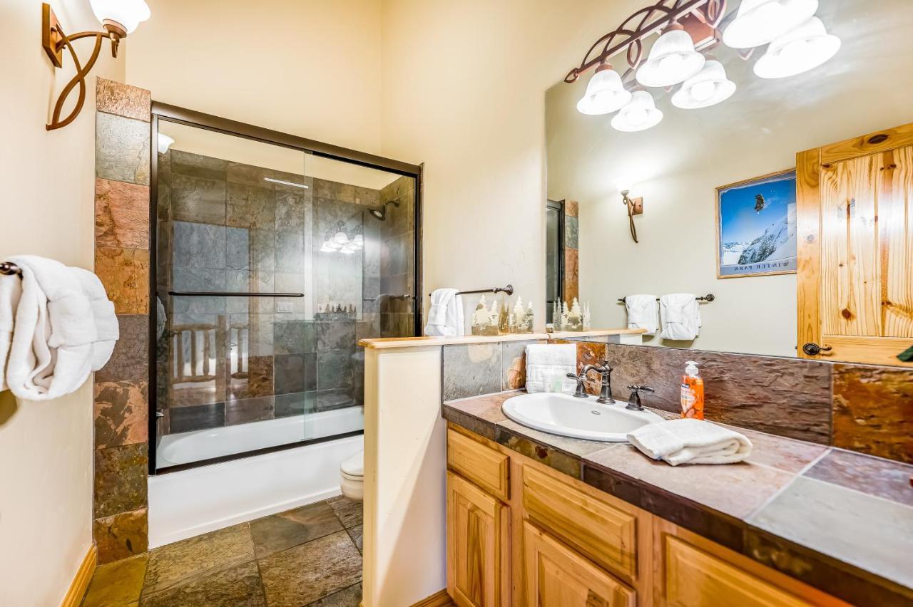 Villa Spruce Ridge 706D Fraser Esterno foto
